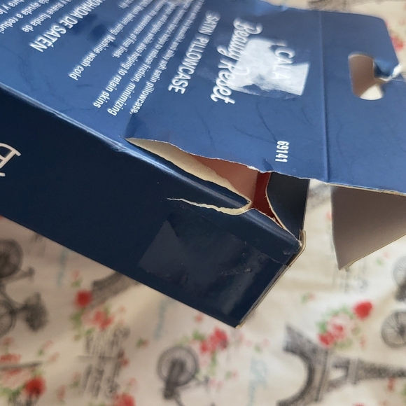 SATIN PILLOWCASE - Picture 5 of 5